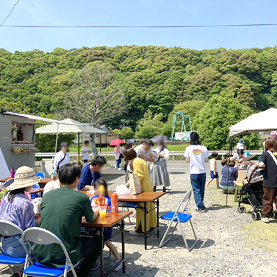 めがねまるしぇの様子